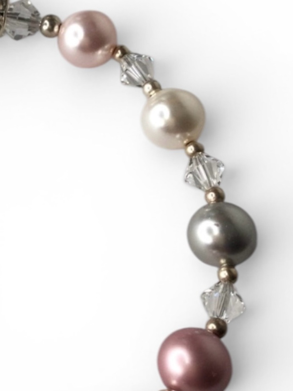 Handmade Dainty Glass Pearls & Crystal Beaded Bracelet - Picture 4 of 13